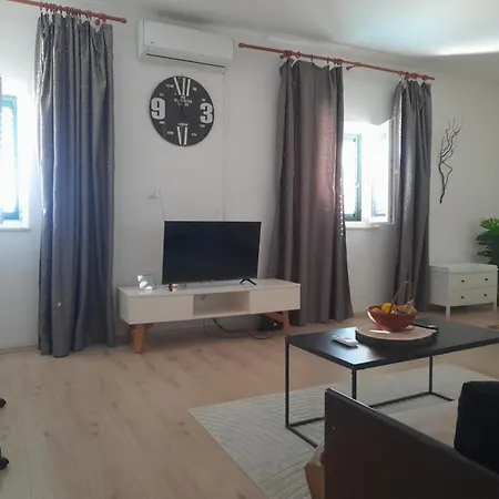 Apartment Dota Split