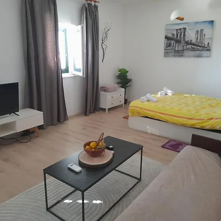 Dota Apartment *